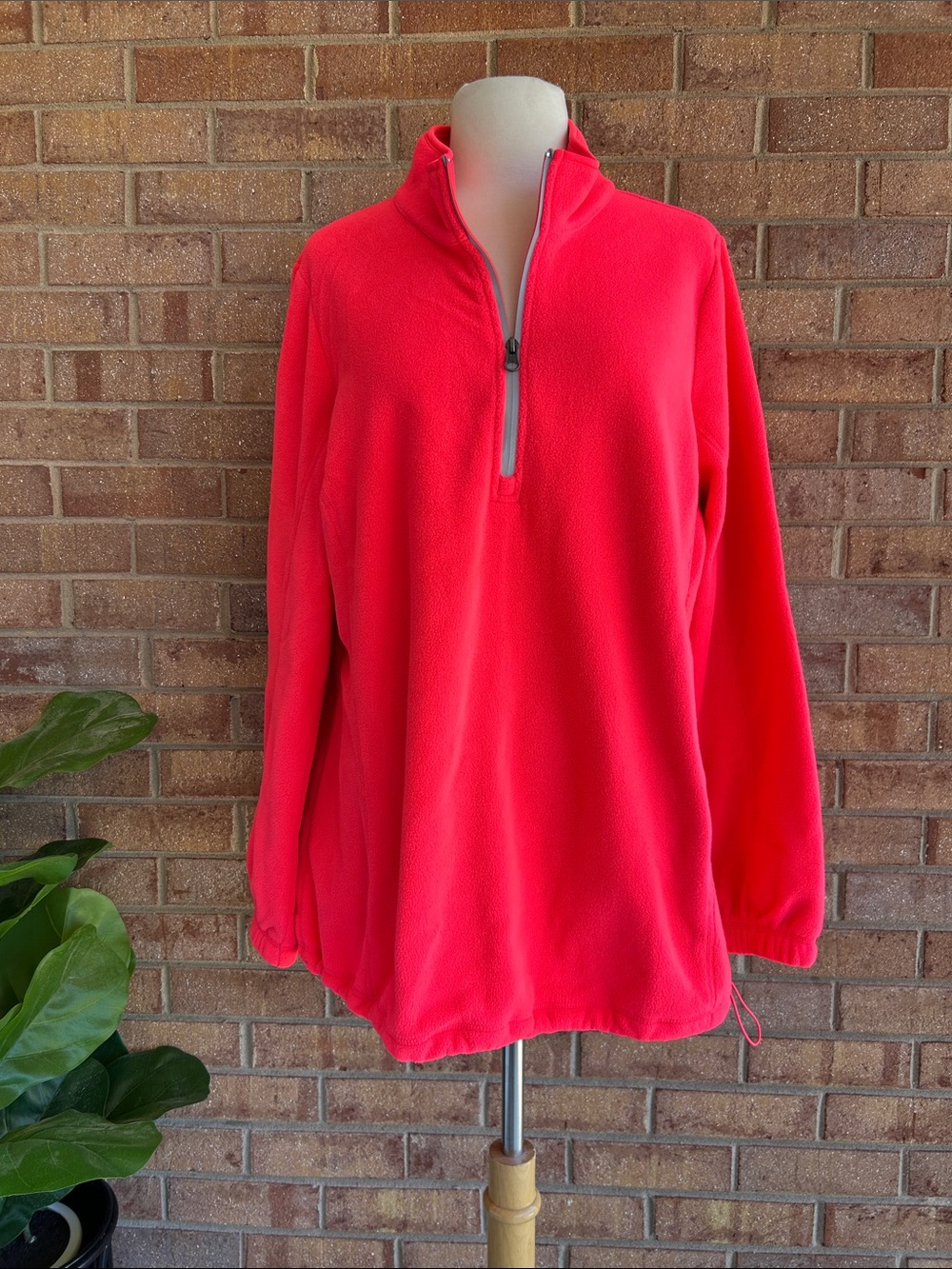 NWT Livi Active Neon Pink Half-Zip Fleece Pullover